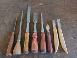 lot 139 image: Mixed Wood Carving and Woodworking Chisel Tools