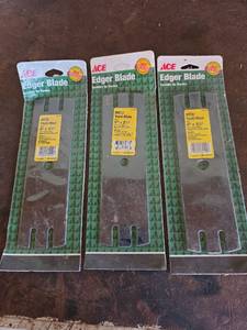 lot 162 image: Ace Edger Blades for MTDYard-Man - Set of 3