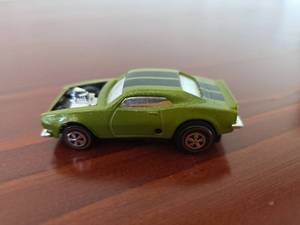 lot 186 image: 1969 Hot Wheels Sizzlers Camaro SS Green Diecast Electric Racing Car