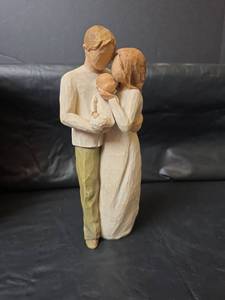 lot 199 image: Willow Tree Our Gift Figurine by Susan Lordi