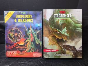 lot 202 image: Dungeons & Dragons Starter Set and Expert Set Bundle