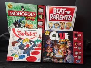 lot 204 image: Classic Board Game Collection Set