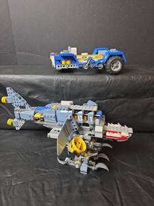 lot 218 image: LEGO Helicopter and Combat Vehicle Set