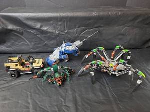 lot 220 image: LEGO Mixed Building Set Collection with Vehicles and Creatures