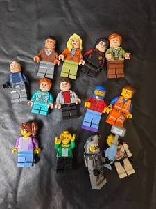 lot 239 image: LEGO Minifigure Collection Mixed Themes Set of 12 Figures