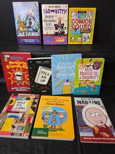 lot 261 image: Childrens Book Collection