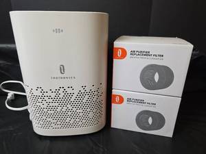 lot 290 image: TaoTronics TT-AP006 Air Purifier with Replacement Filters