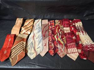 lot 334 image: Dress Ties - Assorted Patterns and Colors