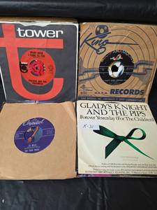 lot 354 image: Classic Rock Pop Soul 45 RPM Singles and LP Record Collection