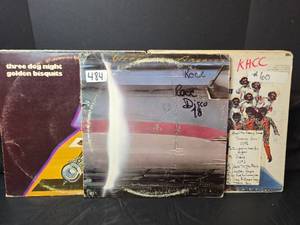 lot 364 image: Classic Rock and Soul Vinyl Record Collection