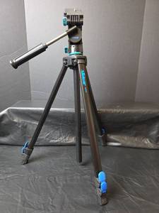 lot 392 image: Albinar 5200 Professional Camera Tripod with Fluid Head