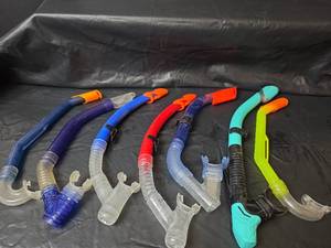 lot 398 image: Set of 7 Swimming Snorkels
