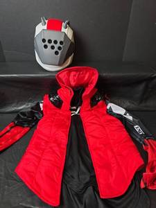 lot 480 image: Fortnite Costume with Knight Helmet Mask- Youth