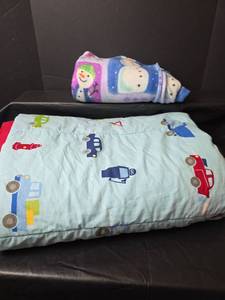 lot 515 image: Kids Blankets with Snowman and Vehicle Patterns