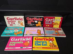 lot 518 image: Garfield Comic Book Collection by Jim Davis