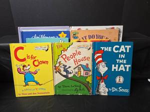 lot 556 image: Mixed Lot of Classic Childrens Books