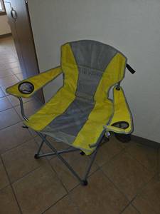 lot 595 image: Ozark Trail Folding Camp Chair with Cup Holders