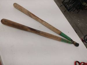 lot 59702 image: vintage loppers