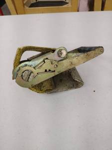 lot 59861 image: heavy-duty cargo ratchet strap