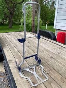 lot 59721 image: Braucke RuXXac-cart folding aluminum dolly