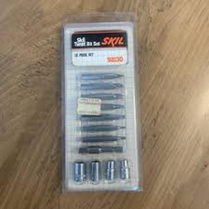 lot 59822 image: Skil Twist Bit Set 19 Different Driver Heads 4 Magnetized Bits Model 92130