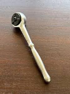 lot 59826 image: vintage Craftsman round head ratchet