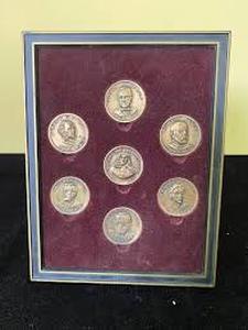 lot 60630 image: 1967 Pioneers in the Fight Against Infectious Diseases commemorative coin set