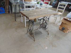 lot 1649 image: Singer Sewing Machine Based Table
