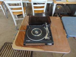 lot 1682 image: BSR Mcdonald - Turn Table