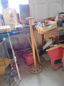 lot 1758 image: Fishing Rod Holder