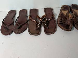 lot 146 image: Abercrombie & Fitch Brown Leather Sandals Collection