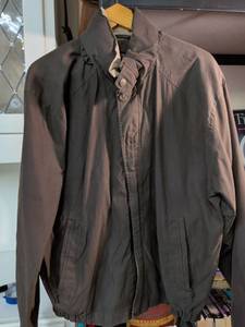 lot 192 image: Roundtree & Yorke Outdoors Fishing jacket with Multiple Pockets