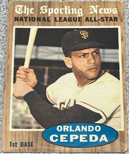 lot 120 image: 1962 Topps Baseball Card #390 - Orlando Cepeda All-Star