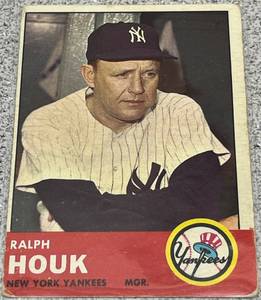 lot 131 image: 1963 Topps Baseball Card #382 - Ralph Houk New York Yankees Manager