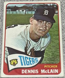 lot 161 image: 1965 Topps Baseball Card #236 - Dennis McLain Detroit Tigers