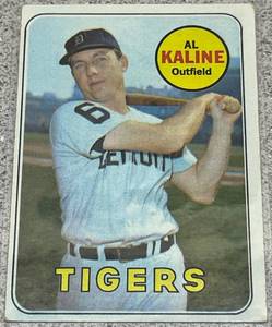 lot 197 image: 1969 Topps Baseball Card #410 - Al Kaline