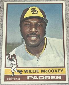 lot 239 image: 1976 Topps Baseball Card #520 - Willie McCovey San Diego Padres