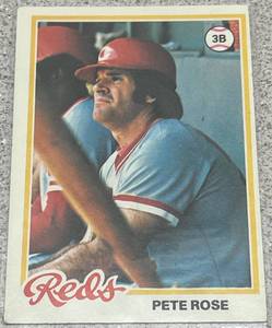 lot 259 image: 1978 Topps Baseball Card #20 - Pete Rose