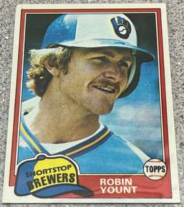 lot 318 image: 1981 Topps Baseball Card #515 - Robin Yount