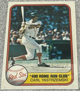 lot 339 image: 1981 Fleer Baseball Card #638 - Carl Yastrzemski