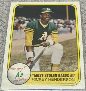 lot 346 image: 1981 Fleer Baseball Card #351 - Rickey Henderson
