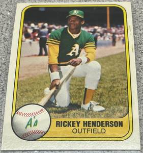 lot 347 image: 1981 Fleer Baseball Card #574 - Rickey Henderson