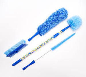 lot 38 image: CAMPANELLI IndoorOutdoor 5pc Mighty Tidy Whole Home Cleaning Set