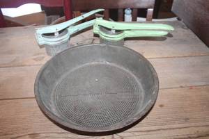 lot 1000 image: Vintage Ricers and Strainer