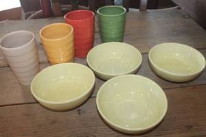 lot 1024 image: Vtg. Iroquois Bowls and More