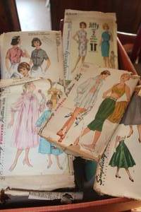 lot 1116 image: Box of Vintage Patterns