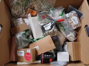 lot 61943 image: Mystery Box