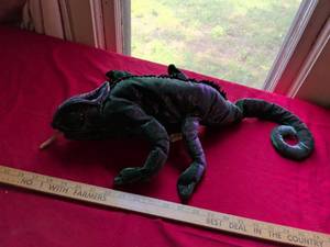 lot 7 image: Large Chameleon Plush Stuffed Animal with Iridescent Fabric