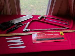 lot 22 image: Hand Saws and Hacksaw Blade Collection