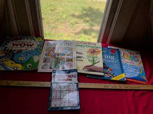 lot 25 image: Childrens Activity Books and Puzzle Bundle